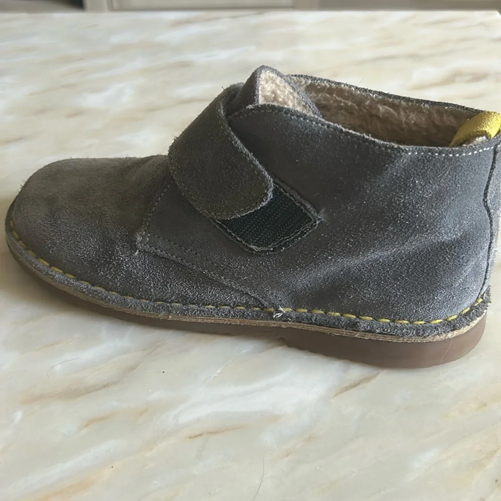 Mini Boden‎ Big Boys Gray Velcro Faux Fur Lined Suede Boots Size 35 (US 4-4.5)